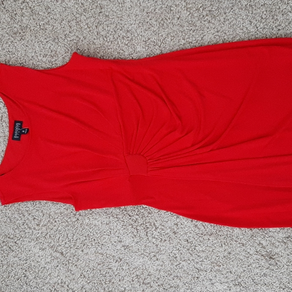 Red Dress - Picture 2 of 5